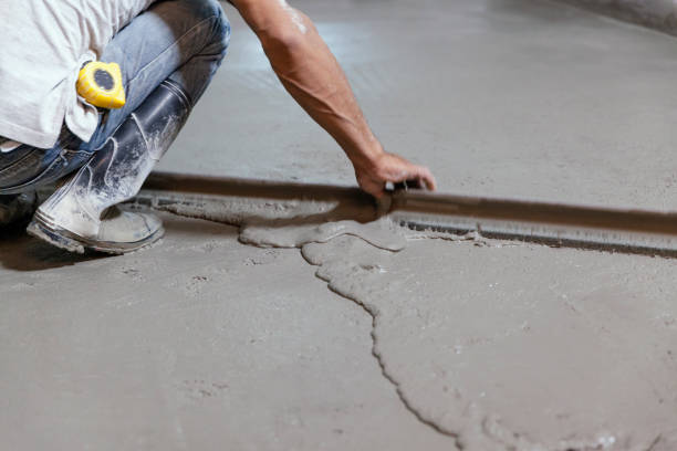 Best Concrete Pool Decks in Anderson, MO